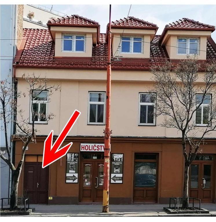 Bratislava -Apartment Near The City Center With A Balcony Dış mekan fotoğraf